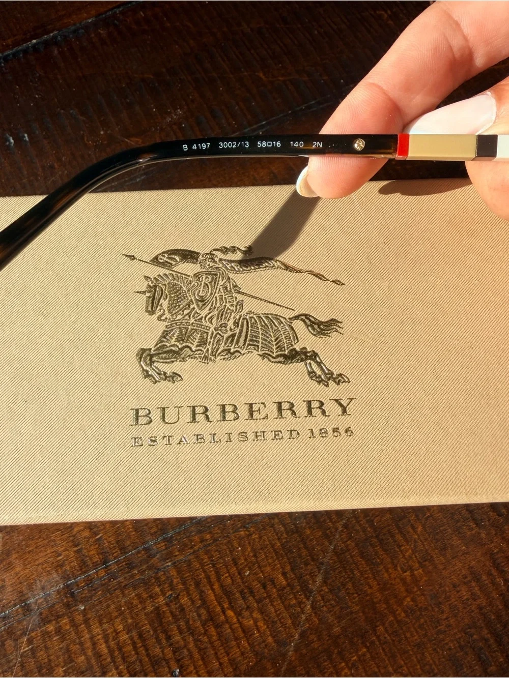 Burberry model 4197